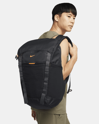 【NIKE公式】ナイキ ハイキングバックパック (27L).オンラインストア (通販サイト)